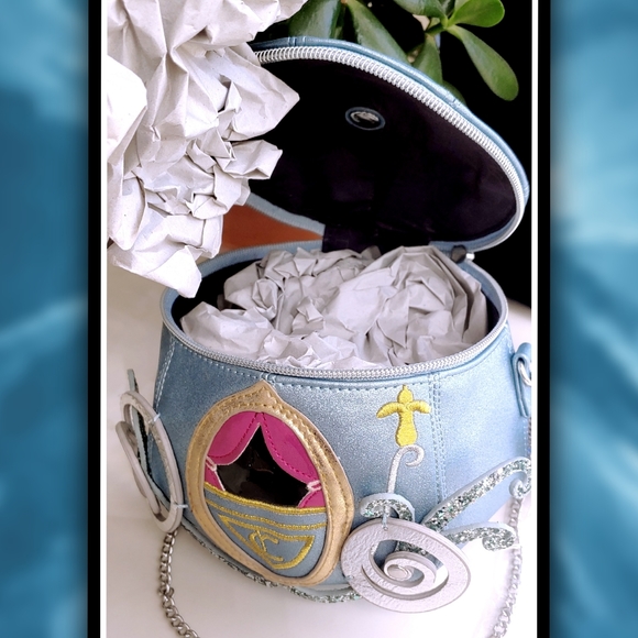 coach cinderella purse